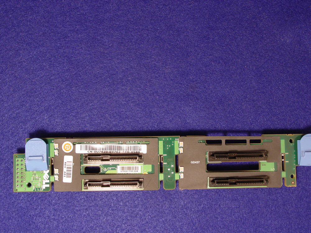 Dell 0U7820 Poweredge 1950 1x4 SAS 2.5" Backplane