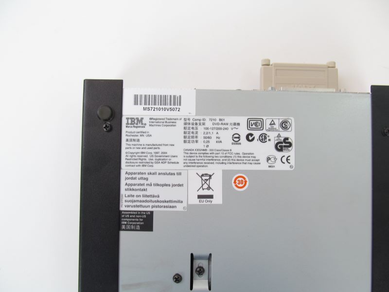 IBM 7210-030 EXTERNAL DVD DRIVE
