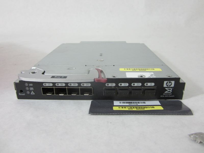 HP AJ822A HP 8/24c BladeSystem Pwr Pk+ SAN Switch