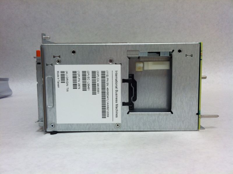 IBM 10N9664 6-SLOT SAS 3.5-IN DASD/MEDIA IDE