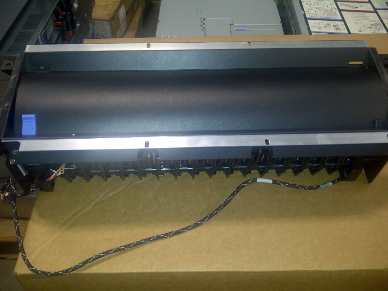 IBM 18p9435 3584 16 cart i/o station