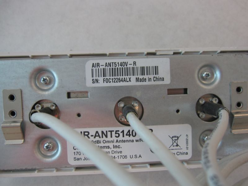 CISCO AIR-ANT5140V-R Cisco Triple Omni Antenna