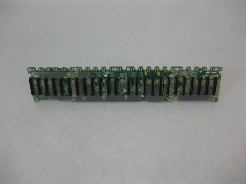 Compellent 94231-05 EB-2425 backplane Legacy style Xyratex