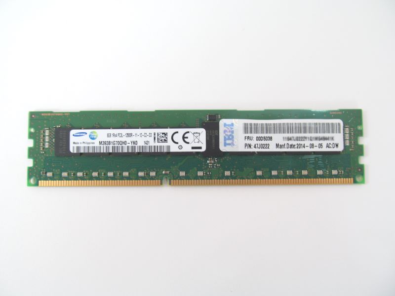 IBM 00D5036 8GB 1RX4 1.35V PC3-12800 RDIMM Not for PC