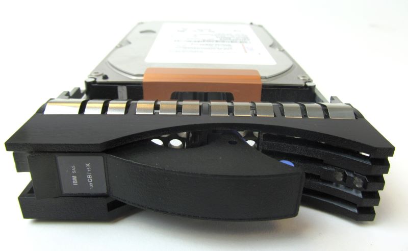 IBM 3677 139.5GB 15K RPM SAS 3.5" Server Hot Swap Hard Drive HDD (IBM i5)