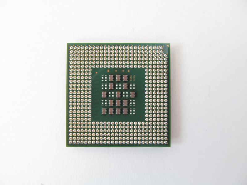 Dell 9K794 2.2Ghz 512K 400Mhz Sl5YS P4 CPU Processor