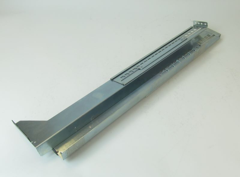 IBM 37L0085 Rail Kit for 1742-1RU 1742-90U and 3552-1RU