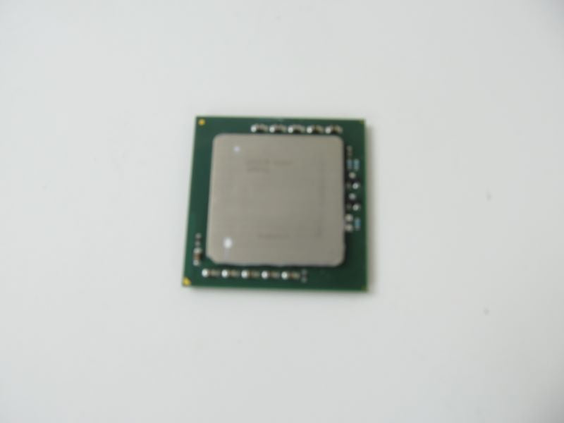 Intel SL73L 2.4Ghz 512K 533Mhz Xeon CPU