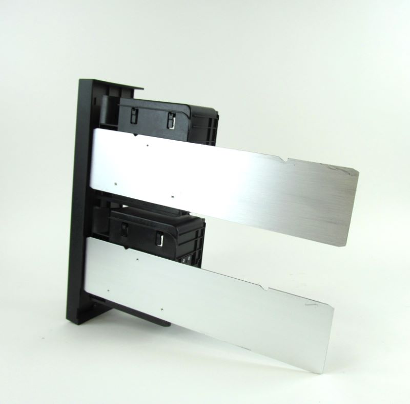 IBM 23r2588 I/O Station for 9U