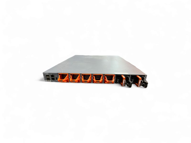 Juniper QFX5100-24Q-AFO 24-Port QSFP+ 40GbE Switch, 2x AC Power, Rack Kit