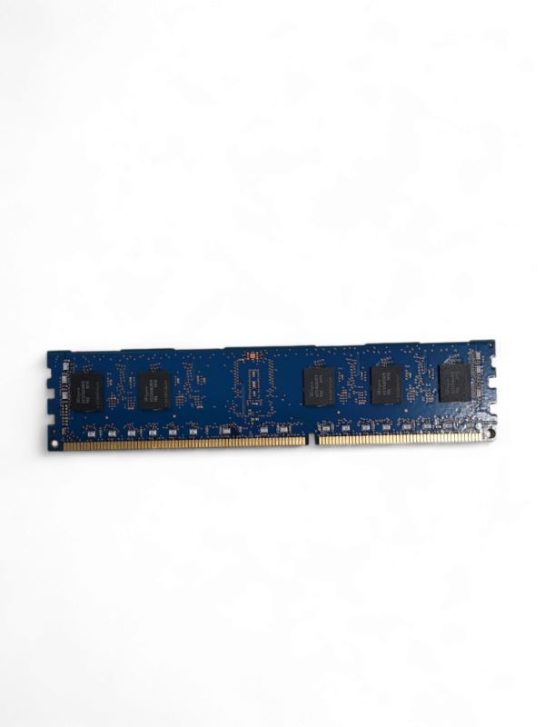 Hynix HMT451R7AFR8A-PB 4GB 1Rx8 RDIMM, 1600MT/s, Low Volt,