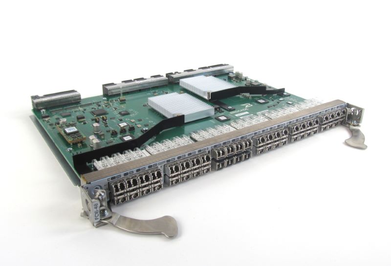 EMC 105-000-216 Brocade 16GB 48-Port Blade with 16GB SW SFP's