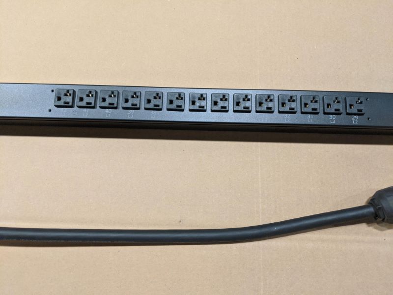 APC AP7562 Basic Rack PDU 120V Zero U 42x NEMA 5-20R Output Connections