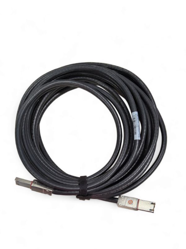 EMC 038-003-658 10M Mini SAS Cable