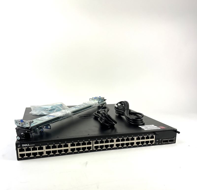 Dell 04DP8H 48-Port 10GbE RJ45 10Gb/1Gb100Mb) Switch with 2x 40GbE QSFP+ Port