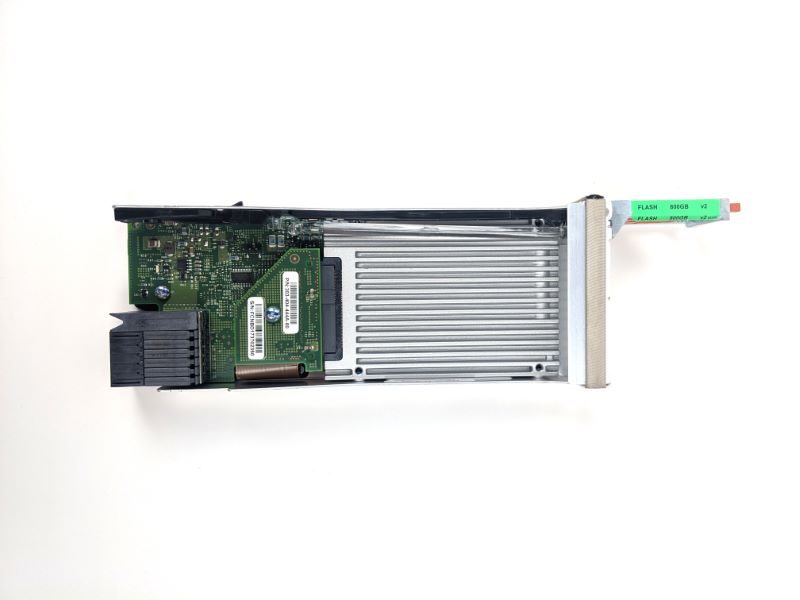 EMC 303-404-003A VMAX FLASH 800GB SSD 2.5" NVMe/PCIe V2 MXR
