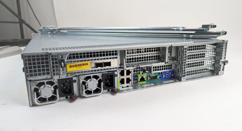 Nutanix NX-6155-G5-2680v4-CM 2x E5-2680V4 512GB DDR4 12x1.92TB
