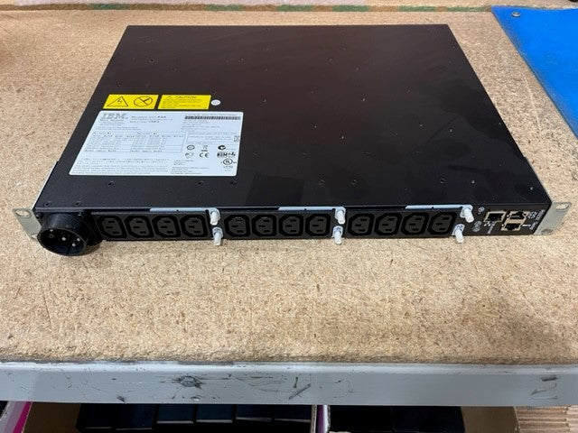 IBM 00AK188 DPI SWITCHED/MONITORED PDU 12 X C13