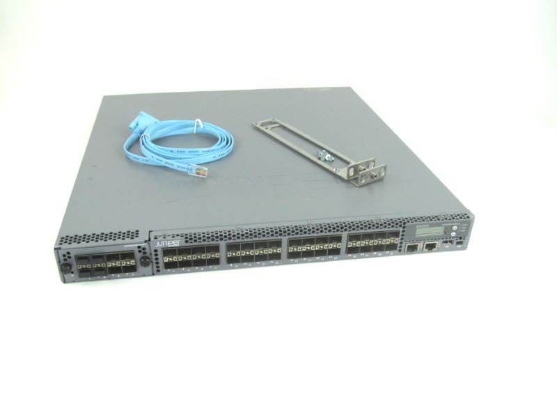 JUNIPER EX4550-32F-DC-AFI-8XSFP